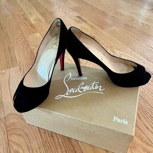Christian Louboutin Very Prive 100 Veau Velours size 37